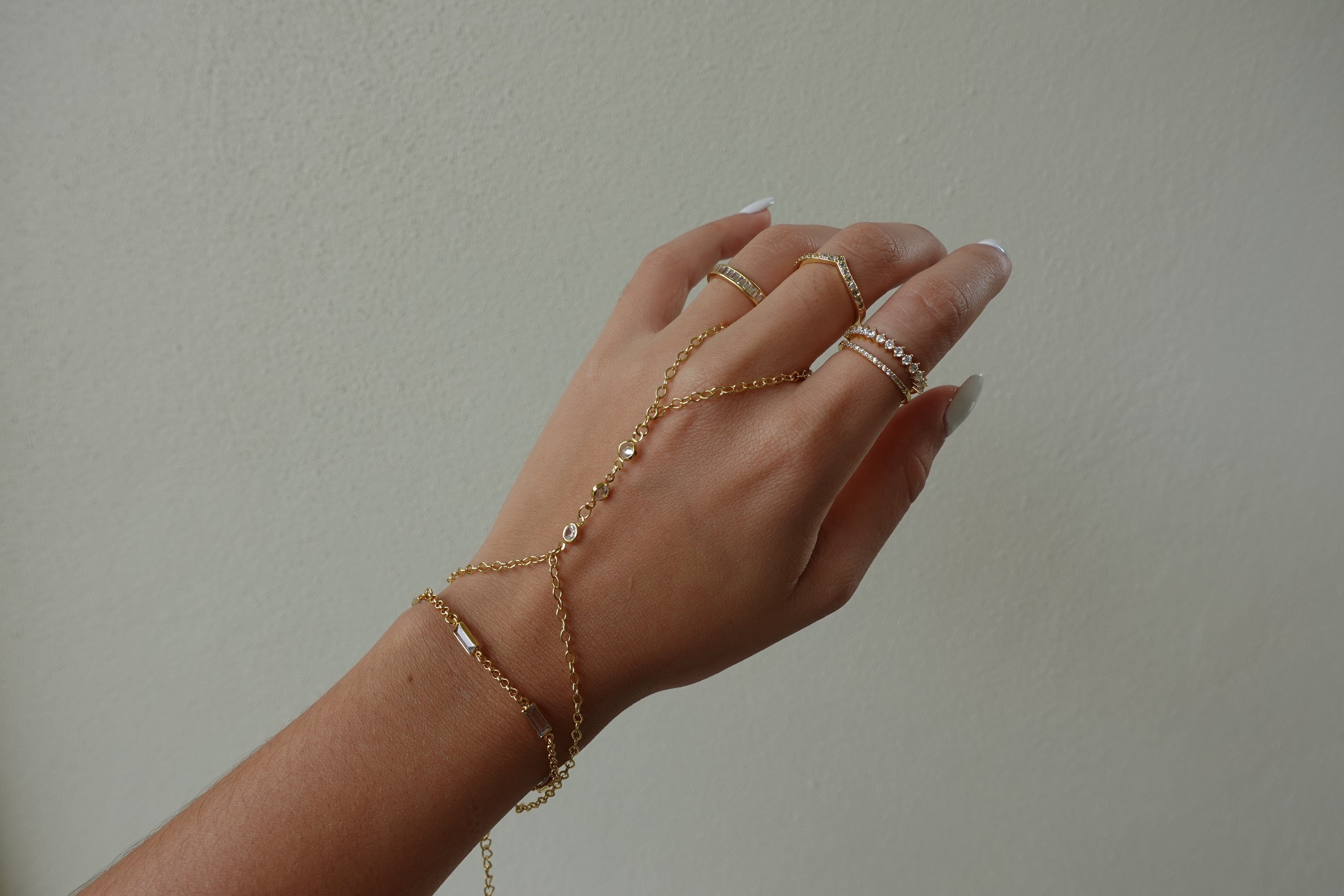 Ayla Hand Chain Eledé 